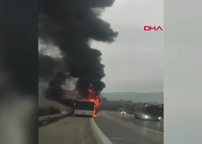 Adana Otoyolu’nda Yolcu Otobüsü Yangın Çıkardı